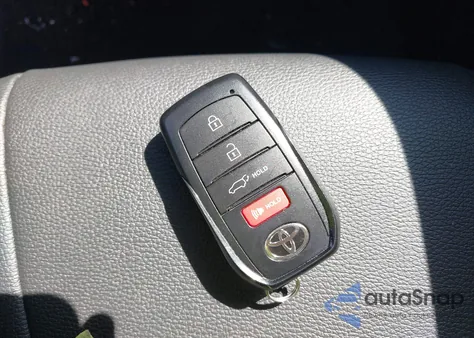 2025 Toyota Grand Highlander Xle из США, поврежденный, VIN 5TDAAAB57SS071051